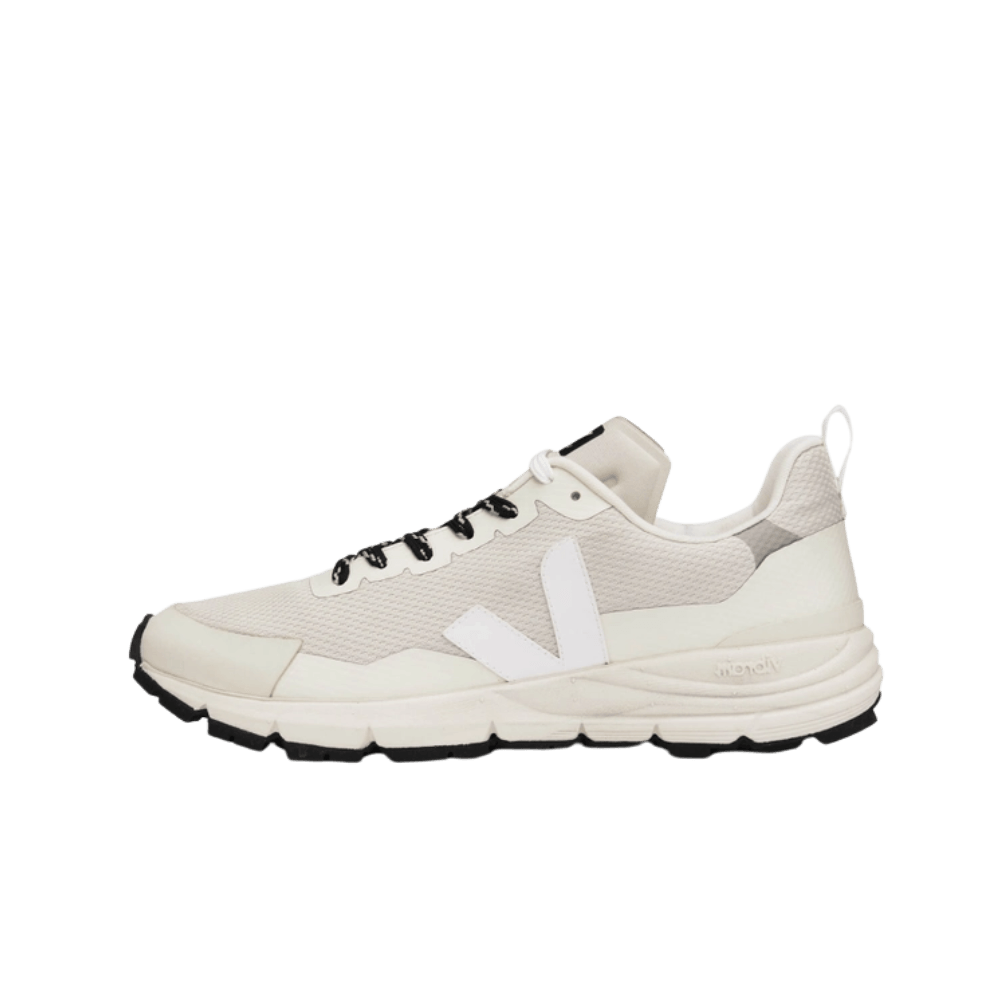 Product image of https://static.sneakerjagers.com/p/3xgYtL2uwW3gJIFCUbfj9y0Fl0aL0P7DZyV5rBi8.png