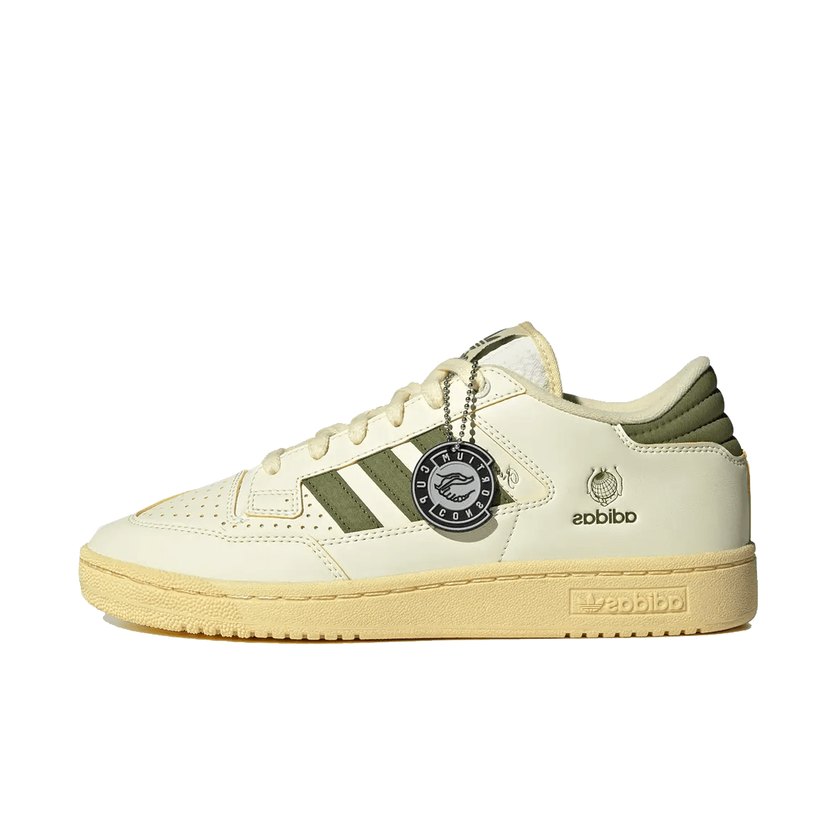 Product image of https://static.sneakerjagers.com/p/CJbcGSeWro0NHe8k6F0dvF0LF6UPs1jsxEoeAbX1.png