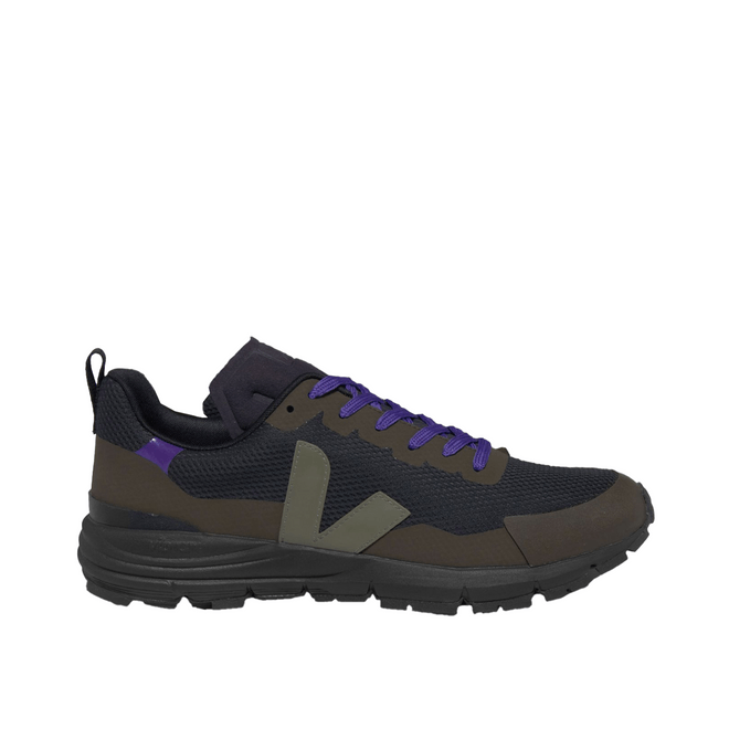 Product image of https://static.sneakerjagers.com/products/660x660/573606.jpg