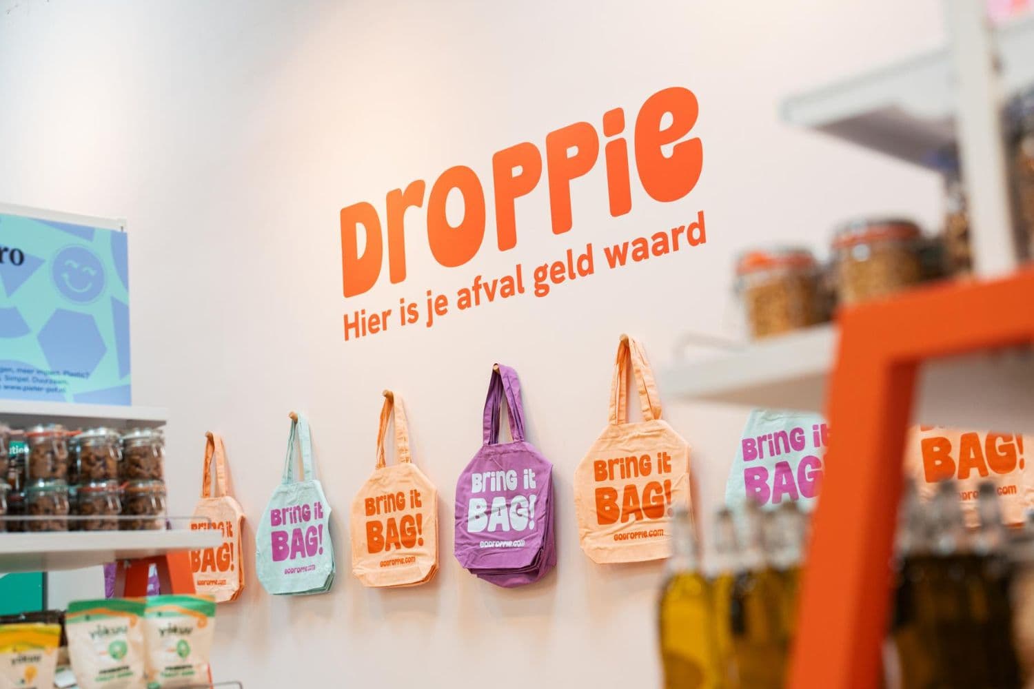 Droppie Recycling Hub