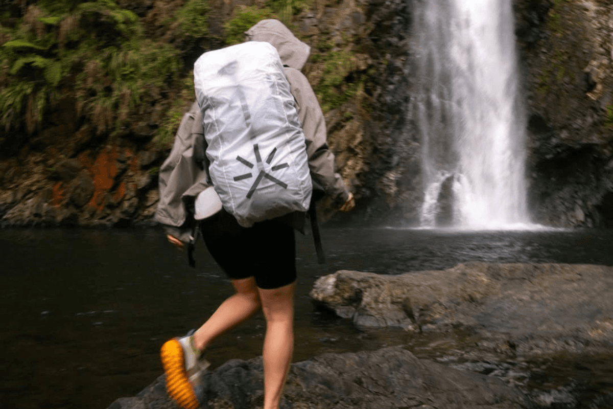 Tropicfeel hiking