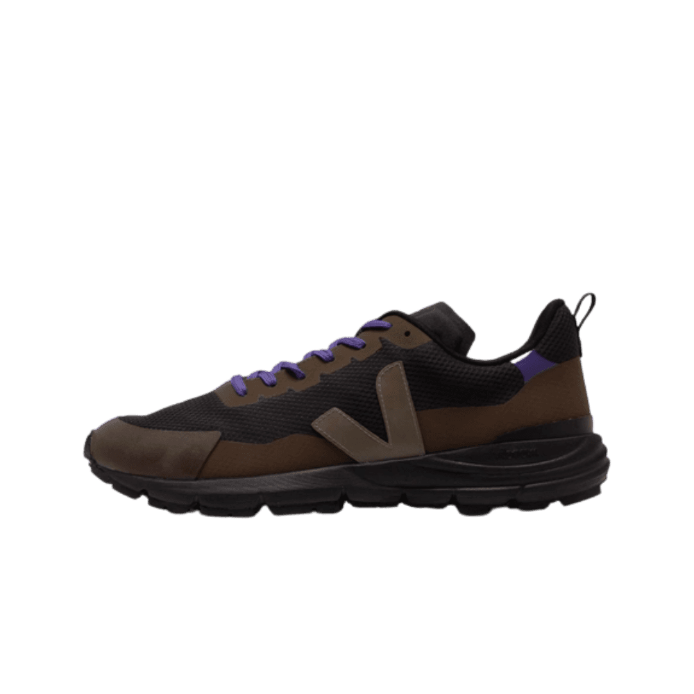 Product image of https://static.sneakerjagers.com/p/iYPoh3MRRnBuqV0EPcj3IyHyMYxq4eU4imnvJljj.png