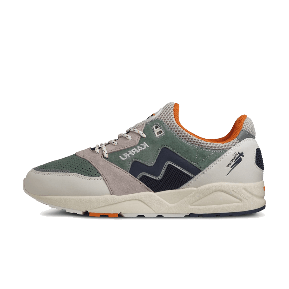 Product image of https://static.sneakerjagers.com/p/iuSU6pSe2DiVYkZvemNHJHt8oyc9YTJgUI1DVtFW.png