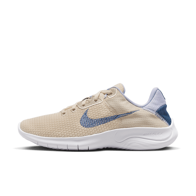 Product image of https://static.sneakerjagers.com/products/660x660/409139.jpg