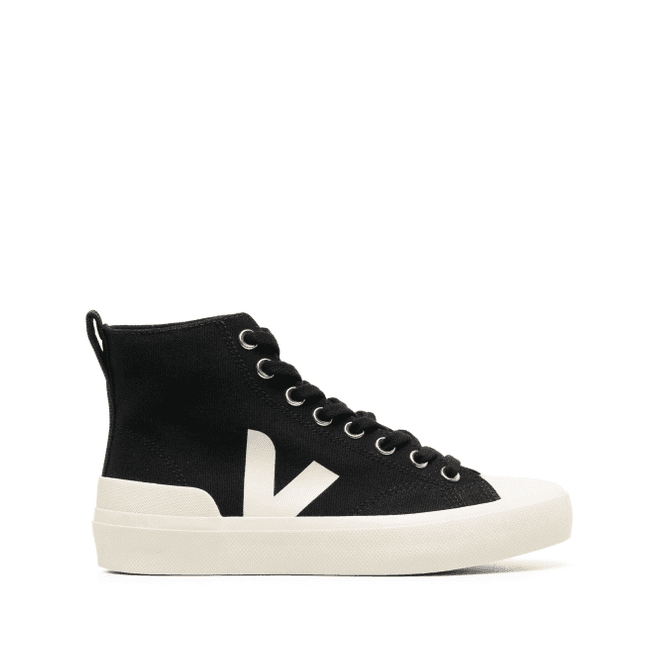 Product image of https://static.sneakerjagers.com/products/660x660/409623.jpg